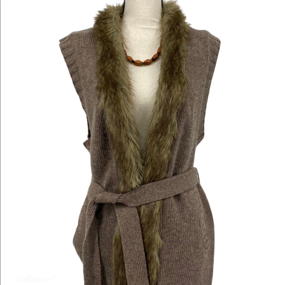 THEME Faux Fur Collar Open Front Vest Size Small